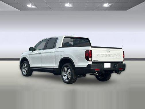 Platinum White Pearl 2026 Honda Ridgeline RTL