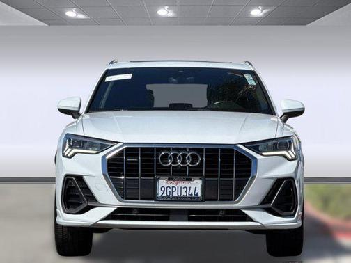 2020 Audi Q3 45 S line Prestige