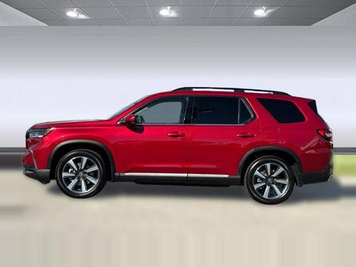 Radiant Red Metallic II 2025 Honda Pilot Touring 8-Passenger