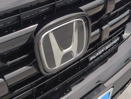 2025 Honda Ridgeline Black
