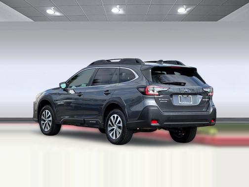 Magnetite Gray Metallic 2025 Subaru Outback Premium