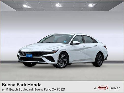 Serenity White 2025 Hyundai ELANTRA Limited
