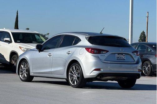 2018 Mazda Mazda3 Touring