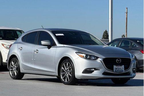 2018 Mazda Mazda3 Touring