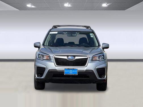 Ice Silver Metallic 2019 Subaru Forester Premium