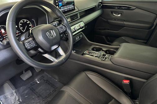 Radiant Red Metallic II 2024 Honda Pilot EX-L