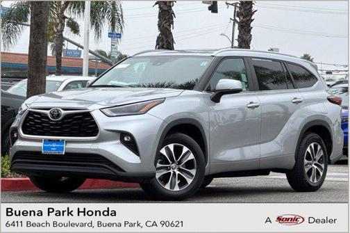 2024 Toyota Highlander XLE