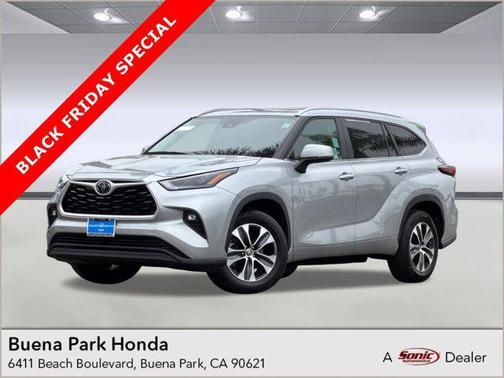 2024 Toyota Highlander XLE