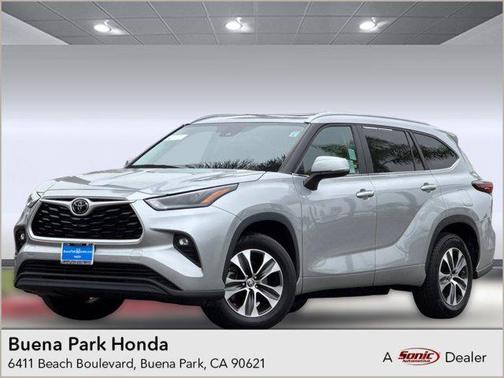 2024 Toyota Highlander XLE