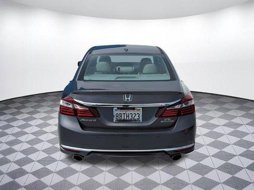 2017 Honda Accord Touring V6