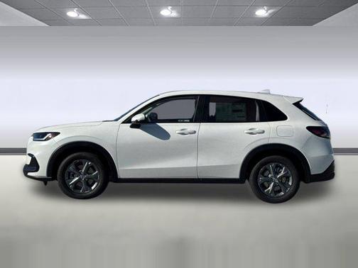 Frostline White Pearl 2026 Honda HR-V LX