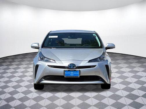 2022 Toyota Prius LE