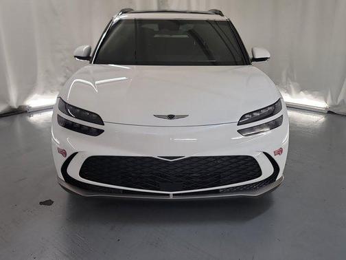 2024 Genesis GV60 Advanced AWD