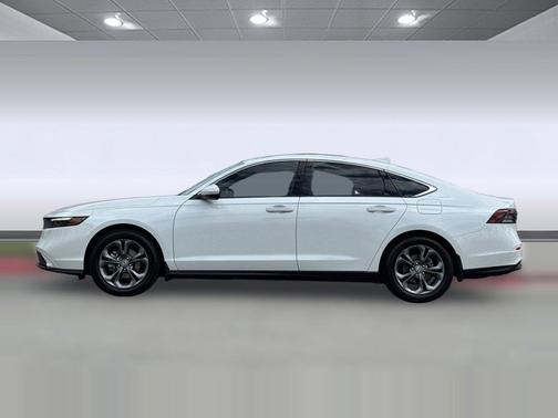 Platinum White Pearl 2023 Honda Accord EX