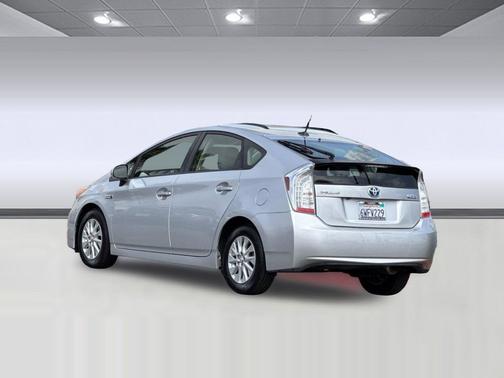 Classic Silver Metallic 2012 Toyota Prius Plug-in Advanced