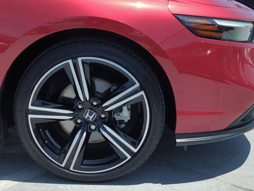 2024 Honda Accord Hybrid Base