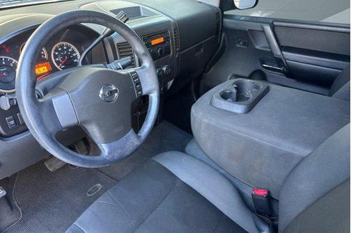 2010 Nissan Titan XE