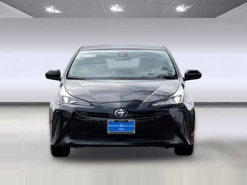 2022 Toyota Prius LE