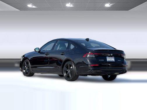 Crystal Black Pearl 2025 Honda Accord Hybrid Sport-L