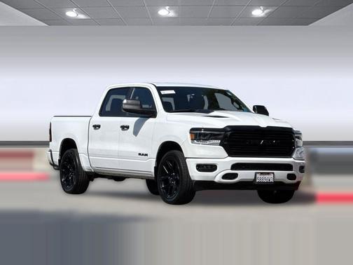 Bright White Clearcoat 2024 RAM 1500 Laramie