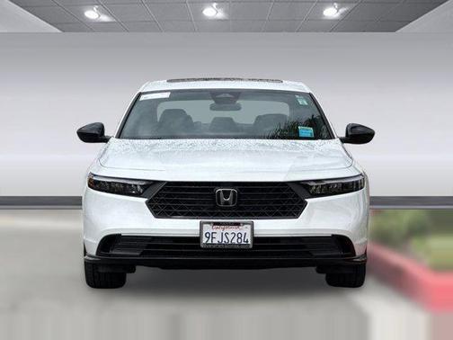 Platinum White Pearl 2023 Honda Accord Hybrid Sport-L