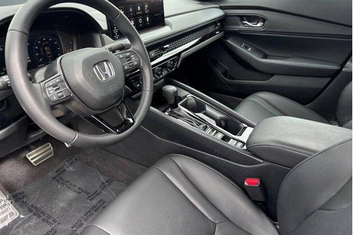 Platinum White Pearl 2023 Honda Accord Hybrid Sport-L
