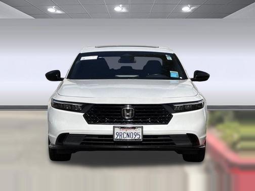 Platinum White Pearl 2025 Honda Accord Hybrid Sport-L