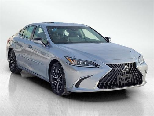 2022 Lexus ES 350 Base