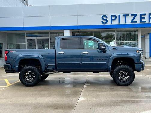 2025 Chevrolet Silverado 2500 LTZ