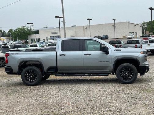 2026 Chevrolet Silverado 2500 Custom