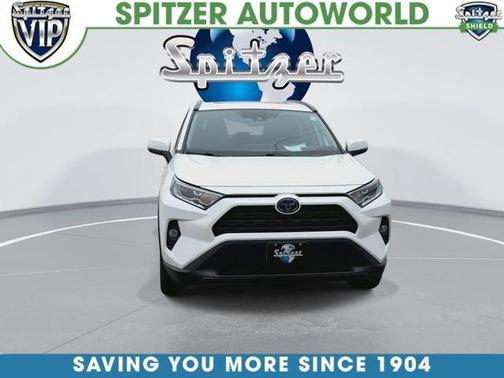 Blizzard Pearl 2020 Toyota RAV4 Hybrid XLE