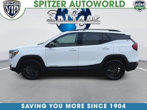 Summit White 2024 GMC Terrain SLT