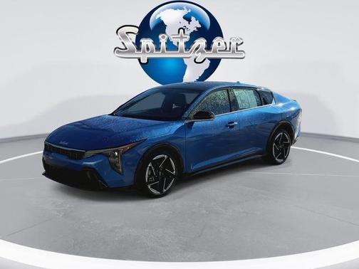 2025 Kia K4 GT-Line
