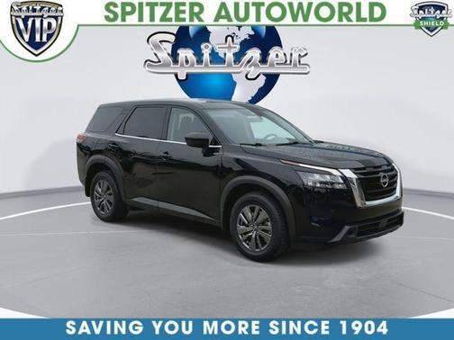 Black 2024 Nissan Pathfinder S