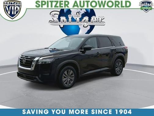 Black 2024 Nissan Pathfinder S