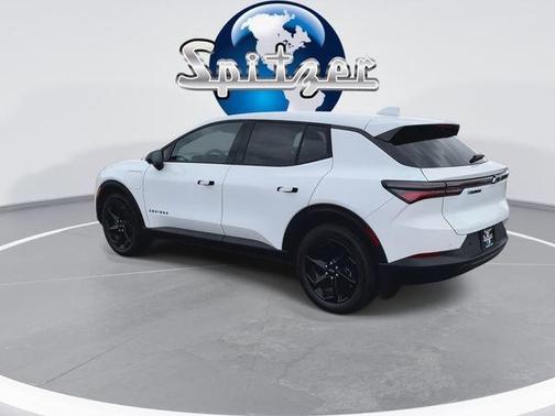 2026 Chevrolet Equinox EV LT 1