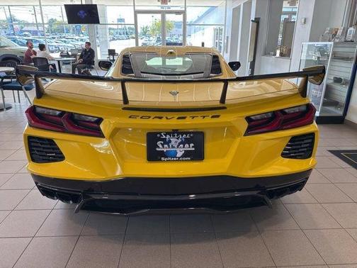 2026 Chevrolet Corvette Stingray w/1LT