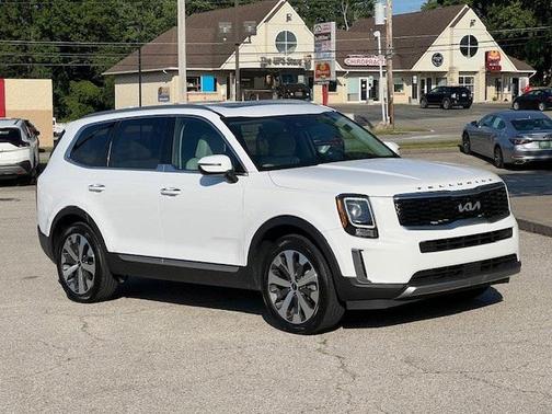 2022 Kia Telluride S