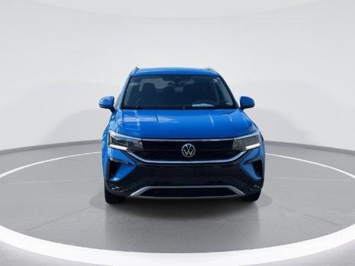 Cornflower Blue 2022 Volkswagen Taos 1.5T SE