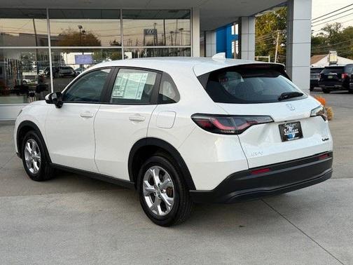 2025 Honda HR-V LX