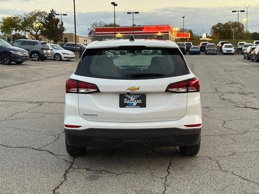 2023 Chevrolet Equinox LS