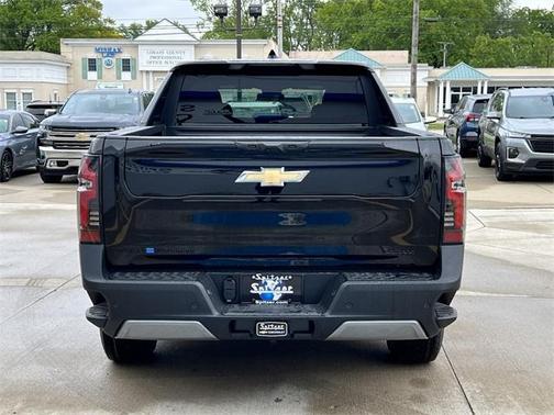 2025 Chevrolet Silverado EV LT