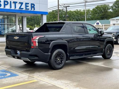 2025 Chevrolet Silverado EV LT