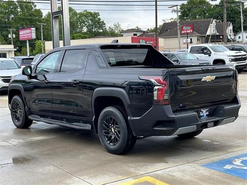 2025 Chevrolet Silverado EV LT