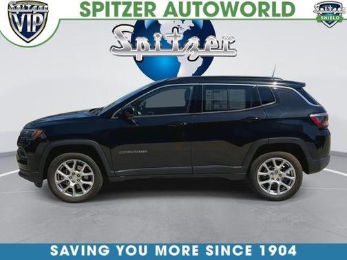 Diamond Black 2023 Jeep Compass Latitude Lux