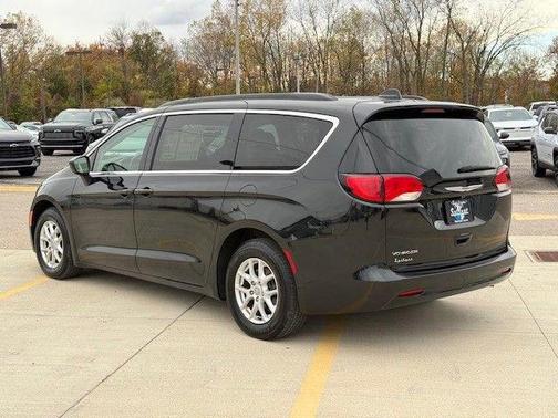2020 Chrysler Voyager LXI