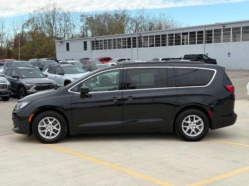 2020 Chrysler Voyager LXI