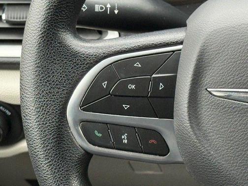 2020 Chrysler Voyager LXI