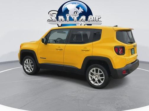2023 Jeep Renegade Latitude