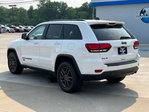 2016 Jeep Grand Cherokee Laredo